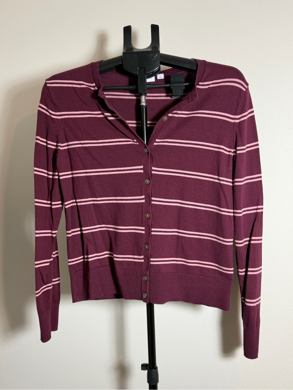 Gap Classic Crew Neck Cardigan